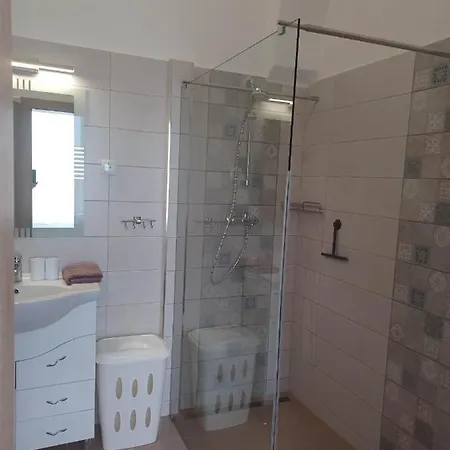 Apartment Rad-var Apartmanhaz Eger