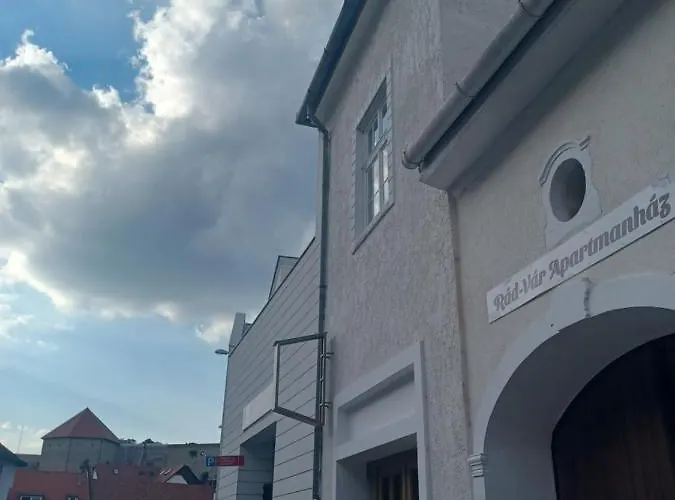 Apartment Rad-var Apartmanhaz Erlau