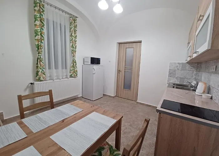 Apartment Rad-var Apartmanhaz