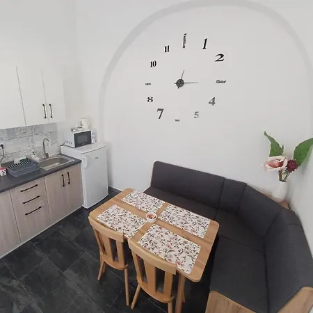 Apartamento Rád-vár *