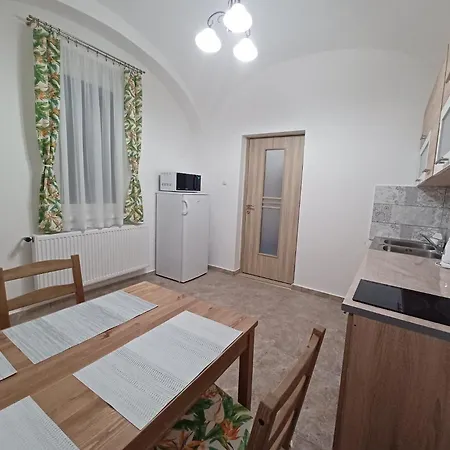 Appartement Rad-var Apartmanhaz