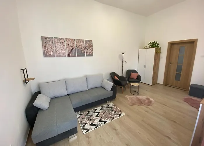 Rad-var Apartmanhaz